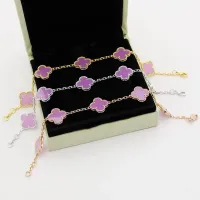 Cheap Van Cleef &amp; Arpels Bracelets For Women #1425063 Replica Wholesale [$27.00 USD] [ITEM#1425063] on Replica Van Cleef &amp; Arpels Bracelets