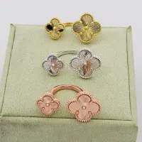 Cheap Van Cleef &amp; Arpels Rings In Gold For Women #1425132 Replica Wholesale [$25.00 USD] [ITEM#1425132] on Replica Van Cleef &amp; Arpels Rings