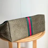 Cheap Gucci AAA Quality Handbags For Women #1425206 Replica Wholesale [$88.00 USD] [ITEM#1425206] on Replica Gucci AAA Quality Handbags