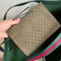 Cheap Gucci AAA Quality Handbags For Women #1425206 Replica Wholesale [$88.00 USD] [ITEM#1425206] on Replica Gucci AAA Quality Handbags