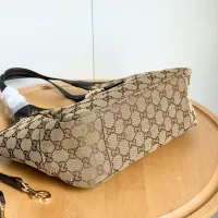 Cheap Gucci AAA Quality Shoulder Bags In 26*23*11cm For Women #1425216 Replica Wholesale [$82.00 USD] [ITEM#1425216] on Replica Gucci AAA Quality Shoulder Bags