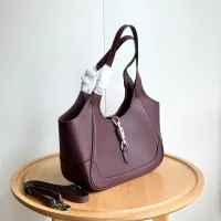 Cheap Gucci AAA Quality Shoulder Bags In 26*23*11cm For Women #1425217 Replica Wholesale [$85.00 USD] [ITEM#1425217] on Replica Gucci AAA Quality Shoulder Bags