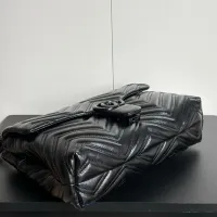 Cheap Gucci AAA Quality Shoulder Bags For Women #1425223 Replica Wholesale [$92.00 USD] [ITEM#1425223] on Replica Gucci AAA Quality Shoulder Bags