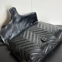 Cheap Gucci AAA Quality Shoulder Bags For Women #1425223 Replica Wholesale [$92.00 USD] [ITEM#1425223] on Replica Gucci AAA Quality Shoulder Bags