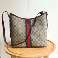 Cheap Gucci AAA Quality Messenger Bags For Women #1425233 Replica Wholesale [$72.00 USD] [ITEM#1425233] on Replica Gucci AAA Quality Messenger Bags