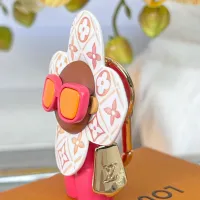 Cheap Louis Vuitton LV Key Holder And Bag Buckle #1425292 Replica Wholesale [$38.00 USD] [ITEM#1425292] on Replica Louis Vuitton LV Key Holder And Bag Buckle