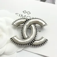 Cheap Chanel Brooches For Women #1425335 Replica Wholesale [$36.00 USD] [ITEM#1425335] on Replica Chanel Brooches