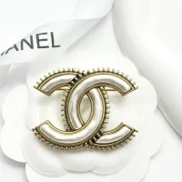 Cheap Chanel Brooches For Women #1425336 Replica Wholesale [$36.00 USD] [ITEM#1425336] on Replica Chanel Brooches