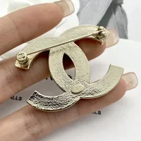 Cheap Chanel Brooches For Women #1425337 Replica Wholesale [$38.00 USD] [ITEM#1425337] on Replica Chanel Brooches