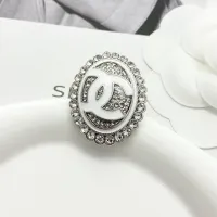 Cheap Chanel Brooches For Women #1425374 Replica Wholesale [$29.00 USD] [ITEM#1425374] on Replica Chanel Brooches
