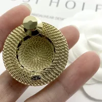 Cheap Chanel Brooches For Women #1425389 Replica Wholesale [$32.00 USD] [ITEM#1425389] on Replica Chanel Brooches