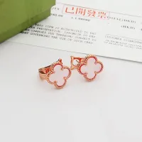 Cheap Van Cleef &amp; Arpels Earrings For Women #1425687 Replica Wholesale [$25.00 USD] [ITEM#1425687] on Replica Van Cleef &amp; Arpels Earrings