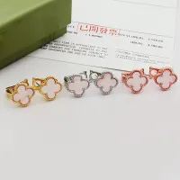 Cheap Van Cleef &amp; Arpels Earrings For Women #1425687 Replica Wholesale [$25.00 USD] [ITEM#1425687] on Replica Van Cleef &amp; Arpels Earrings