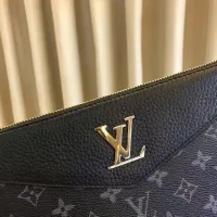 Cheap Louis Vuitton AAA Man Pouches #1425704 Replica Wholesale [$60.00 USD] [ITEM#1425704] on Replica Louis Vuitton AAA Man Wallets
