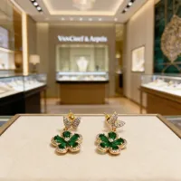Cheap Van Cleef &amp; Arpels Earrings For Women #1425938 Replica Wholesale [$34.00 USD] [ITEM#1425938] on Replica Van Cleef &amp; Arpels Earrings