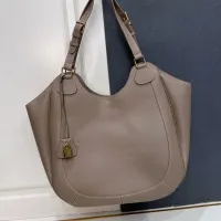 Cheap Celine AAA Quality Shoulder Bags For Women #1426496 Replica Wholesale [$98.00 USD] [ITEM#1426496] on Replica Celine AAA Quality Shoulder Bags