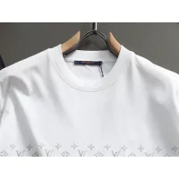 Cheap Louis Vuitton LV T-Shirts Short Sleeved For Unisex #1426976 Replica Wholesale [$38.00 USD] [ITEM#1426976] on Replica Louis Vuitton LV T-Shirts