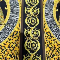 Cheap Versace Tracksuits Short Sleeved For Unisex #1428345 Replica Wholesale [$60.00 USD] [ITEM#1428345] on Replica Versace Tracksuits