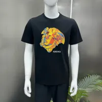 Cheap Versace T-Shirts Short Sleeved For Unisex #1430369 Replica Wholesale [$72.00 USD] [ITEM#1430369] on Replica Versace T-Shirts