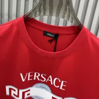 Cheap Versace T-Shirts Short Sleeved For Unisex #1430511 Replica Wholesale [$72.00 USD] [ITEM#1430511] on Replica Versace T-Shirts