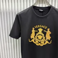 Cheap Versace T-Shirts Short Sleeved For Unisex #1430536 Replica Wholesale [$82.00 USD] [ITEM#1430536] on Replica Versace T-Shirts
