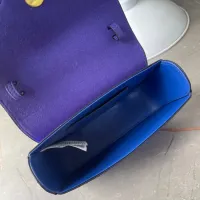 Cheap Versace AAA Quality Handbags For Women #1431815 Replica Wholesale [$158.00 USD] [ITEM#1431815] on Replica Versace AAA Quality Handbags