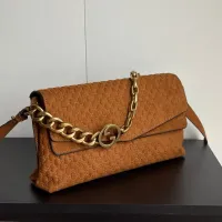 Cheap Gucci AAA Quality Messenger Bags #1432177 Replica Wholesale [$85.00 USD] [ITEM#1432177] on Replica Gucci AAA Quality Messenger Bags