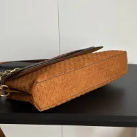 Cheap Gucci AAA Quality Messenger Bags #1432177 Replica Wholesale [$85.00 USD] [ITEM#1432177] on Replica Gucci AAA Quality Messenger Bags