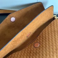 Cheap Gucci AAA Quality Messenger Bags #1432177 Replica Wholesale [$85.00 USD] [ITEM#1432177] on Replica Gucci AAA Quality Messenger Bags