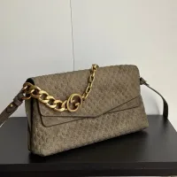 Cheap Gucci AAA Quality Messenger Bags #1432182 Replica Wholesale [$85.00 USD] [ITEM#1432182] on Replica Gucci AAA Quality Messenger Bags