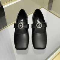 Cheap Versace Flat Shoes For Women #1432234 Replica Wholesale [$82.00 USD] [ITEM#1432234] on Replica Versace Flat Shoes